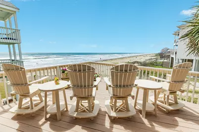 4247 Sandpiper Lane, Galveston, TX 77554 - Photo 8