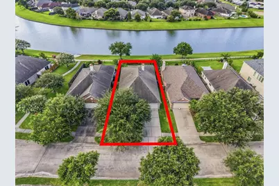 3109 Summerstorm Lane, League City, TX 77573 - Photo 2