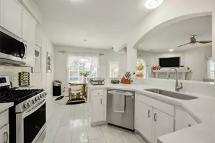 7539 S Linpar Ct, Houston, TX 77040 - Photo 12