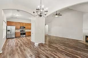 28715 Hidden Cove Dr, Magnolia, TX 77354 - Photo 4