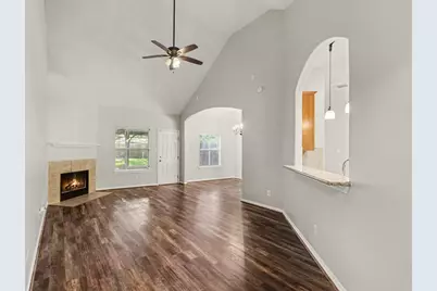 28715 Hidden Cove Drive, Magnolia, TX 77354 - Photo 2