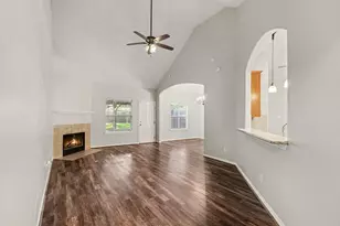 28715 Hidden Cove Dr, Magnolia, TX 77354 - Photo 2
