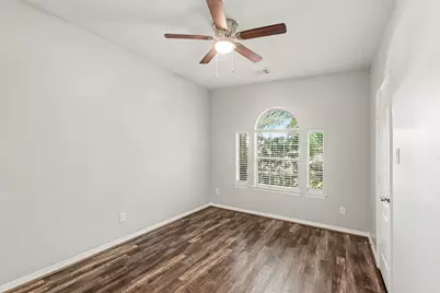 28715 Hidden Cove Drive, Magnolia, TX 77354 - Photo 8