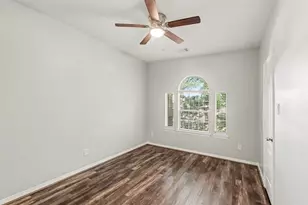 28715 Hidden Cove Dr, Magnolia, TX 77354 - Photo 8