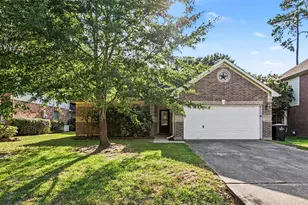 28715 Hidden Cove Dr, Magnolia, TX 77354 - Photo 1