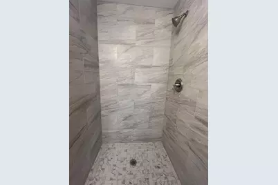 6634 Cresthill Street, Houston, TX 77033 - Photo 18