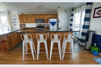 1191 County Road 230, Sargent, TX 77414 - Photo 10