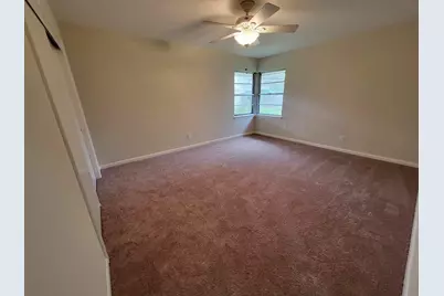 706 Maple St, Sweeny, TX 77480 - Photo 20