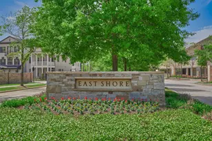 26 Jetty Point Dr, The Woodlands, TX 77380 - Photo 2