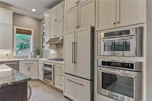 26 Jetty Point Dr, The Woodlands, TX 77380 - Photo 14
