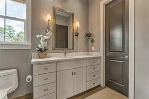 26 Jetty Point Dr, The Woodlands, TX 77380 - Photo 28