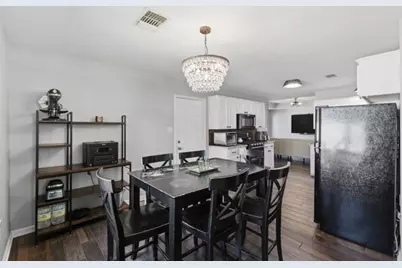1430 Cedarcrest Lane, Bryan, TX 77803 - Photo 6