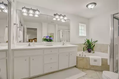 4606 Waynesboro Drive, Houston, TX 77035 - Photo 22