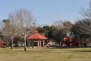 4606 Waynesboro Dr, Houston, TX 77035 - Photo 36