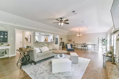 603 N Hyannis Port Street, Crosby, TX 77532 - Photo 4