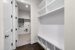 1504 Story St, Houston, TX 77055 - Photo 8