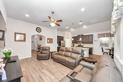 1859 Beau Banks Way, Alvin, TX 77511 - Photo 8
