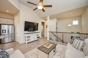 16103 Northern Cardinal Ln, Cypress, TX 77433 - Photo 4