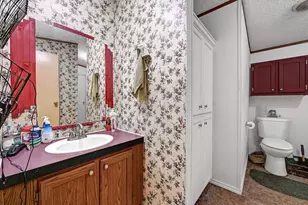 5353 County Rd 154, Alvin, TX 77511 - Photo 8