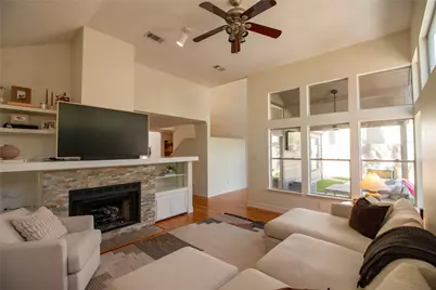 26 Shallow Pond Place, The Woodlands, TX 77381 - Photo 14
