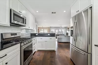 8034 Cedel Drive, Houston, TX 77055 - Photo 12