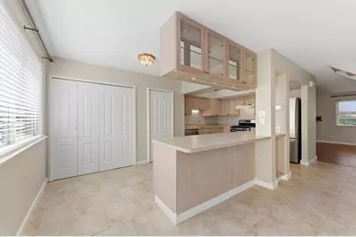 10556 Hammerly Boulevard #328, Houston, TX 77043 - Photo 8