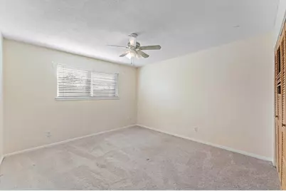 10556 Hammerly Boulevard #328, Houston, TX 77043 - Photo 22
