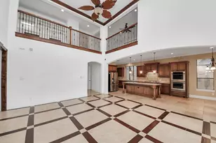 1807 Ravenel Ln, Sugar Land, TX 77479 - Photo 10