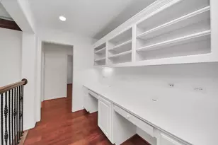 1807 Ravenel Ln, Sugar Land, TX 77479 - Photo 24