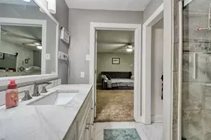 102 S Bow Dr, Jones Creek, TX 77541 - Photo 14