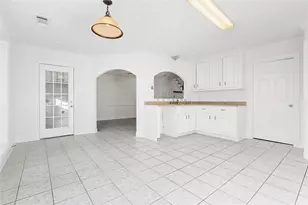 8502 Detroit St, Houston, TX 77017 - Photo 6