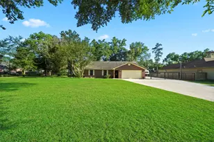 7415 Revelwood Dr, Magnolia, TX 77354 - Photo 2