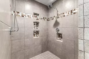 19331 E Lakeshore Dr, Magnolia, TX 77355 - Photo 12