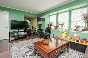 10488 Hammerly Blvd, Houston, TX 77043 - Photo 8