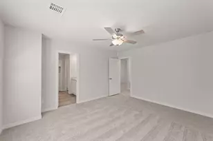 7827 Bergamot Cir, Magnolia, TX 77354 - Photo 14