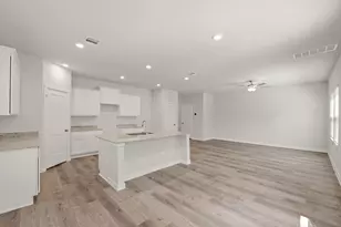 7827 Bergamot Cir, Magnolia, TX 77354 - Photo 8