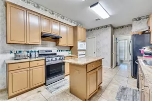 8914 Beawood Dr, Houston, TX 77083 - Photo 12