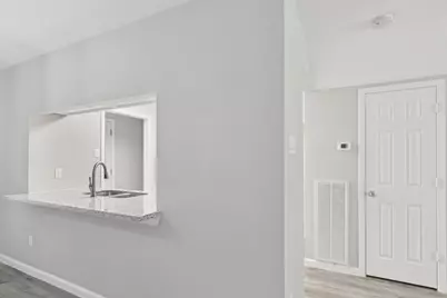 17225 Saturn Lane, Houston, TX 77058 - Photo 12