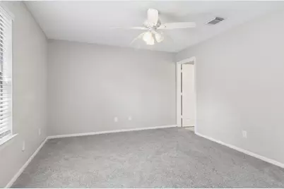 17225 Saturn Lane, Houston, TX 77058 - Photo 16