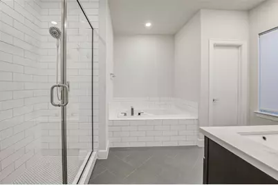 339 Eado Park Circle, Houston, TX 77020 - Photo 18