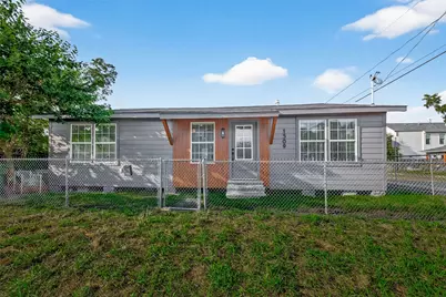 1509 Moody Street, Houston, TX 77009 - Photo 1