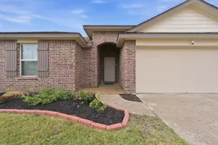 714 Calm Ct, Rosharon, TX 77583 - Photo 2