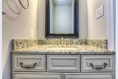 19 Cohasset Place, Tomball, TX 77375 - Photo 10