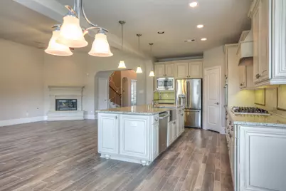 19 Cohasset Place, Tomball, TX 77375 - Photo 16