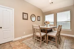 202 Bailey Brook Ln, Dickinson, TX 77539 - Photo 16