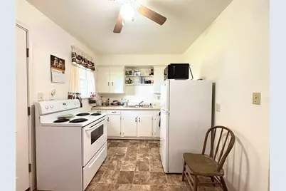 135 Janice Street, Bay City, TX 77414 - Photo 6