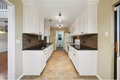 13882 Hollowgreen Drive #810, Houston, TX 77082 - Photo 12