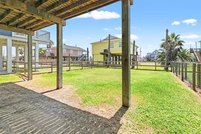 308 Sea Bean Street, Surfside Beach, TX 77541 - Photo 2