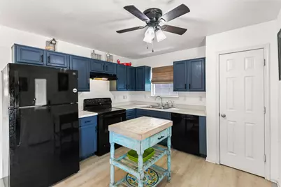 308 Sea Bean Street, Surfside Beach, TX 77541 - Photo 6