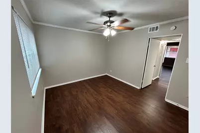 1420 Hawthorne Street #18, Houston, TX 77006 - Photo 10